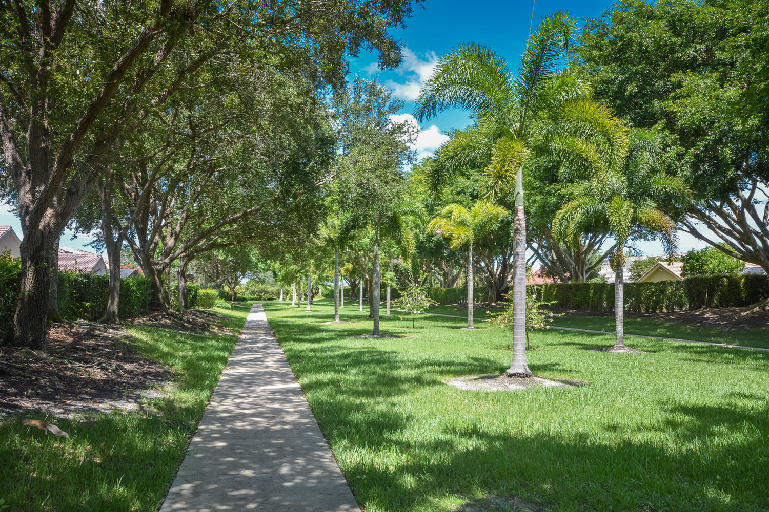 10784 Crescendo Circle Boca Raton, FL 33498 - Photo 33 of 41 park