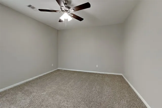 $2,550 | 16802 Accolade Way, Conroe, TX 77385