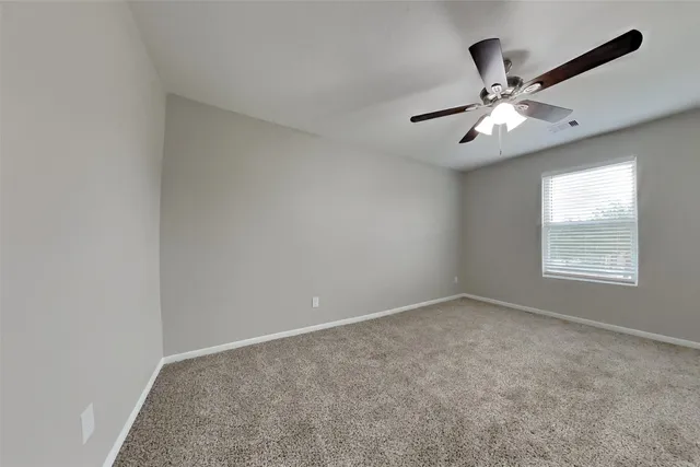 $2,550 | 16802 Accolade Way, Conroe, TX 77385