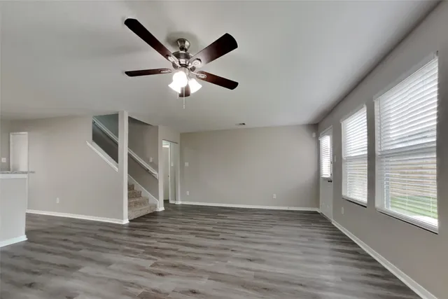 $2,550 | 16802 Accolade Way, Conroe, TX 77385