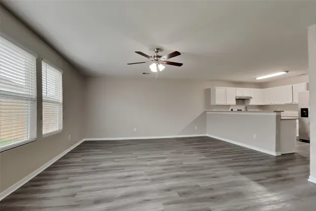 $2,550 | 16802 Accolade Way, Conroe, TX 77385