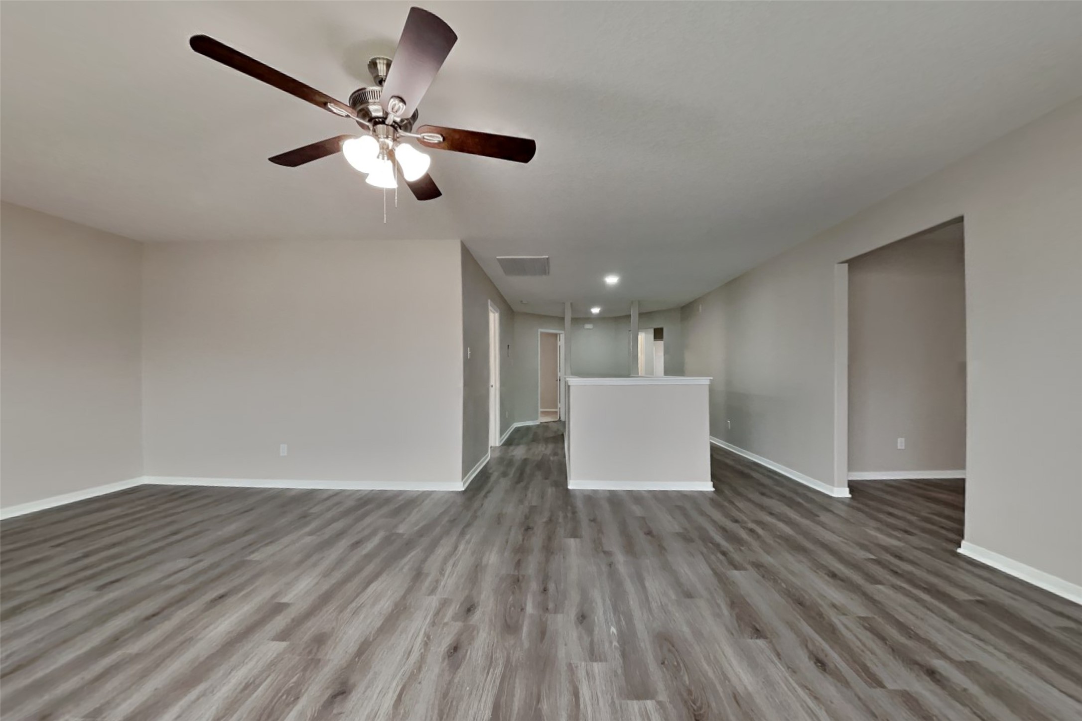 16802 Accolade Way Conroe, TX 77385 - Photo 6 of 22