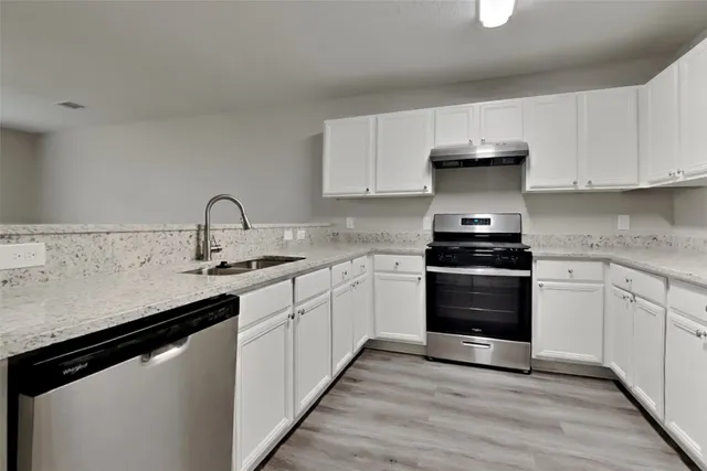 $2,550 | 16802 Accolade Way, Conroe, TX 77385