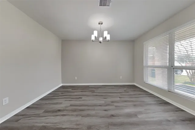 $2,550 | 16802 Accolade Way, Conroe, TX 77385