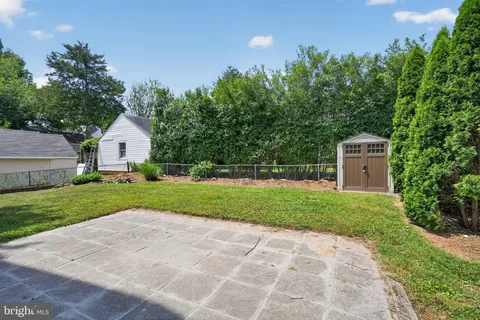 $1,267,000 | 750 North George Mason Drive, Arlington, VA 22203