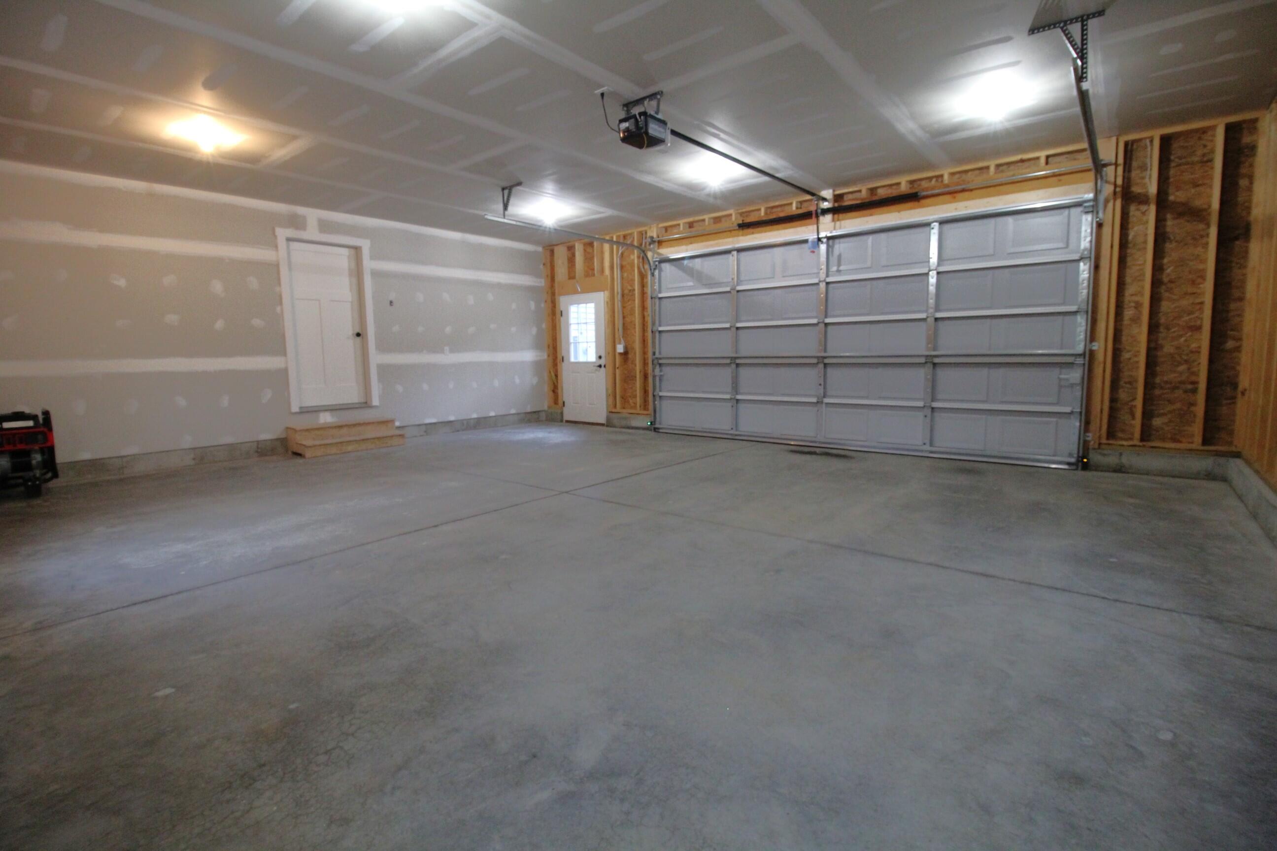 307 Cotton Road Lewiston, ME 04240 - Photo 52 of 59 2 Car Attached Garage
