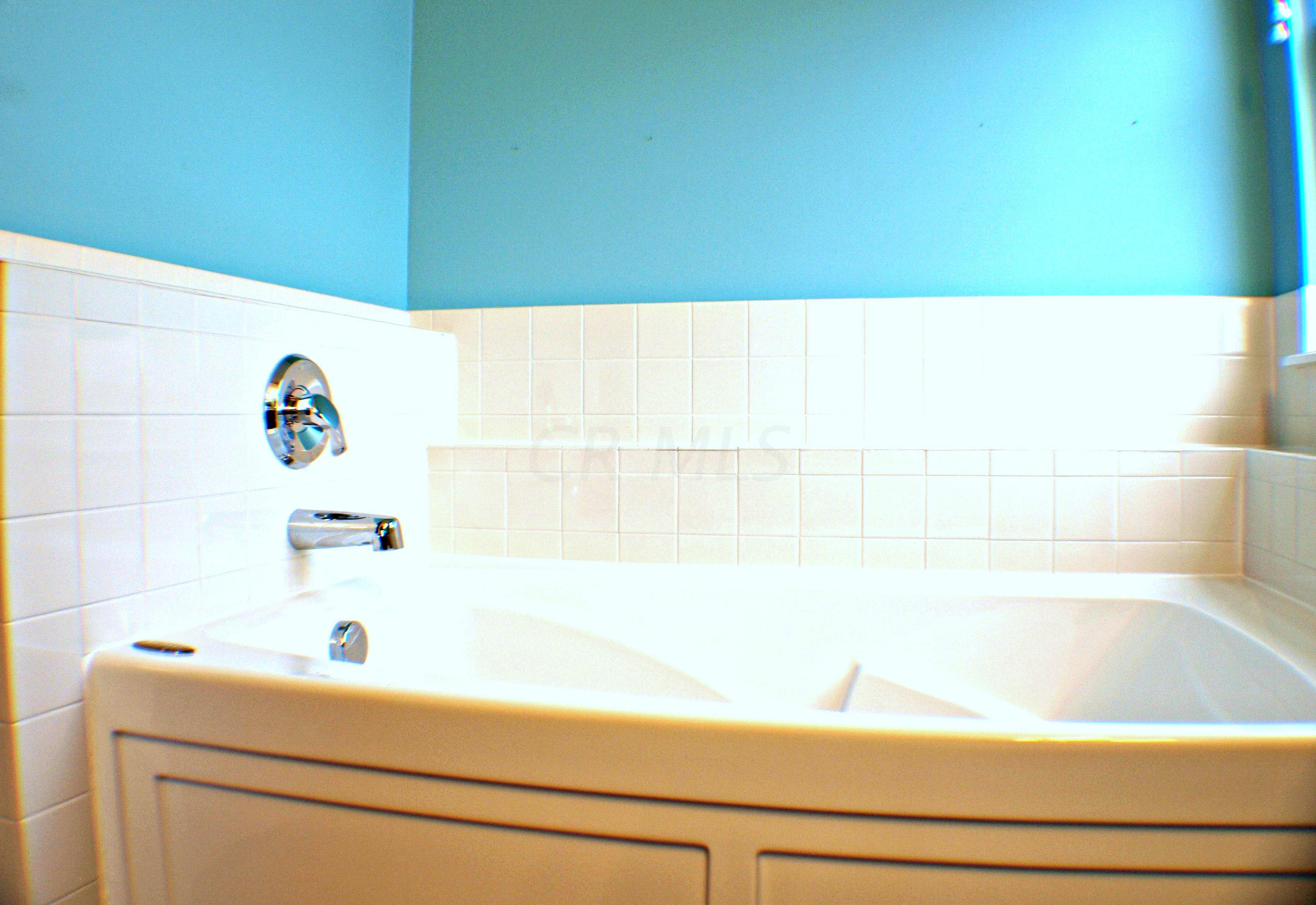 2964 Splitrock Road Columbus, OH 43221 - Photo 18 of 21 Gallery Image 18