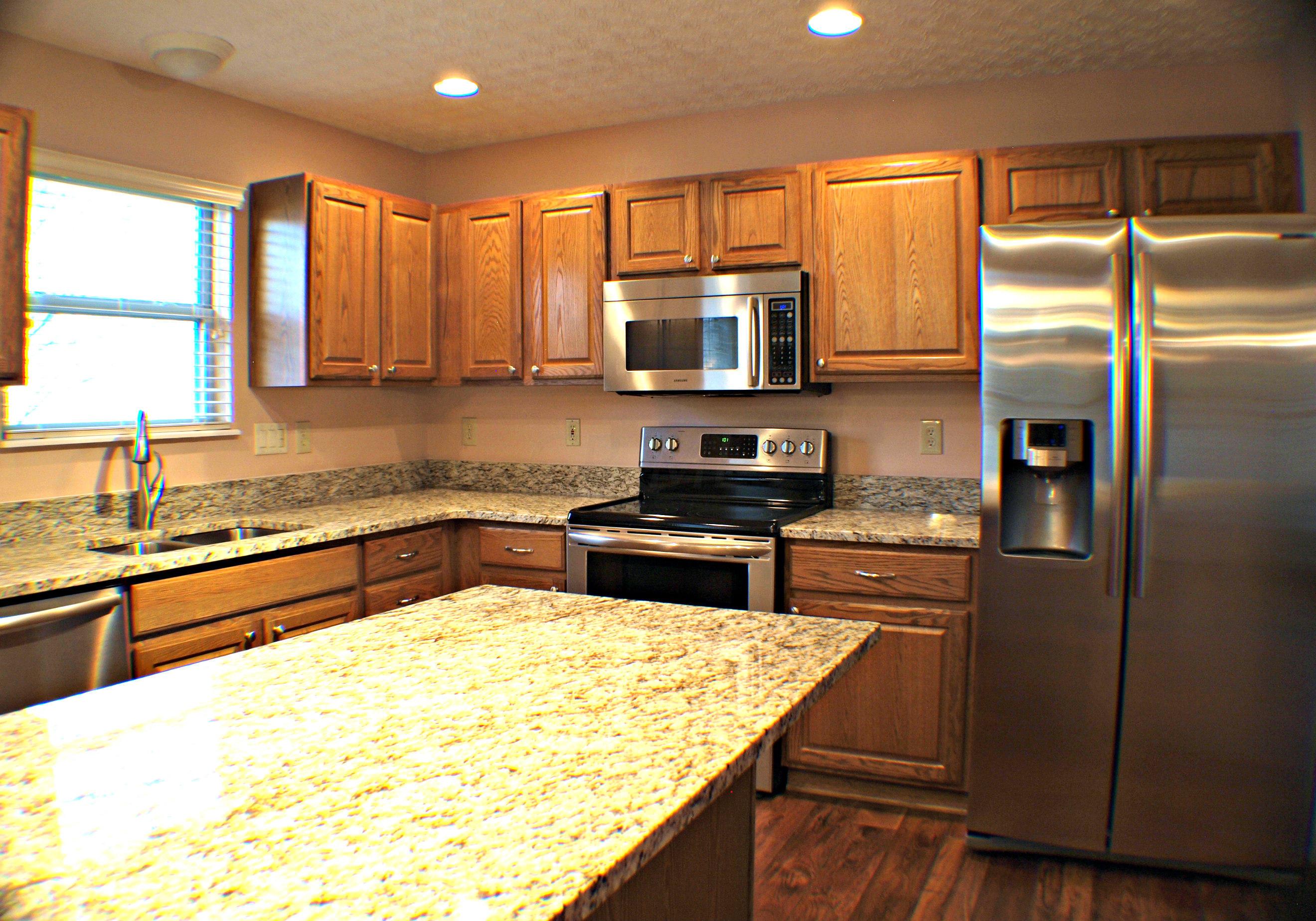 2964 Splitrock Road Columbus, OH 43221 - Photo 3 of 21 Gallery Image 3