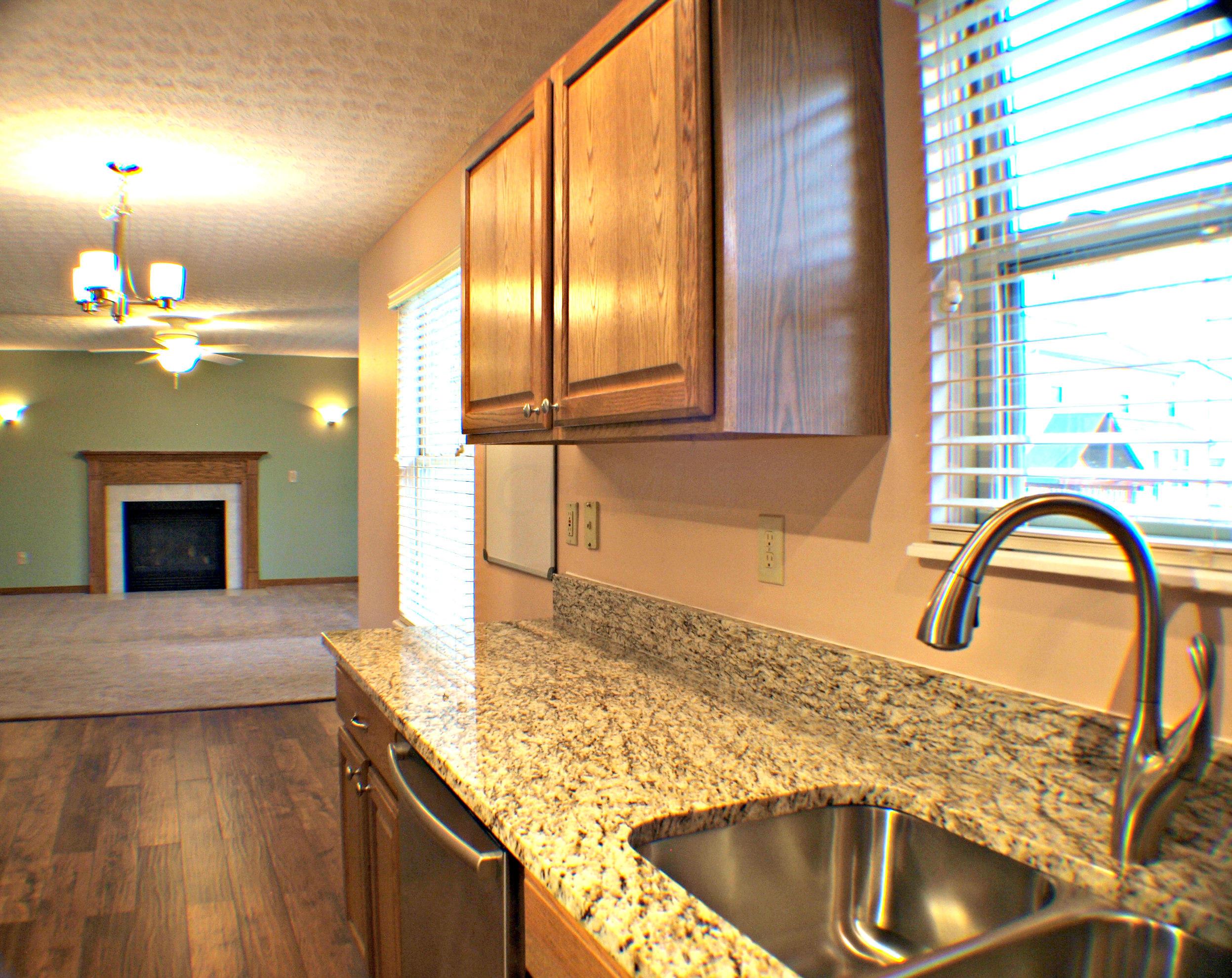 2964 Splitrock Road Columbus, OH 43221 - Photo 8 of 21 Gallery Image 8