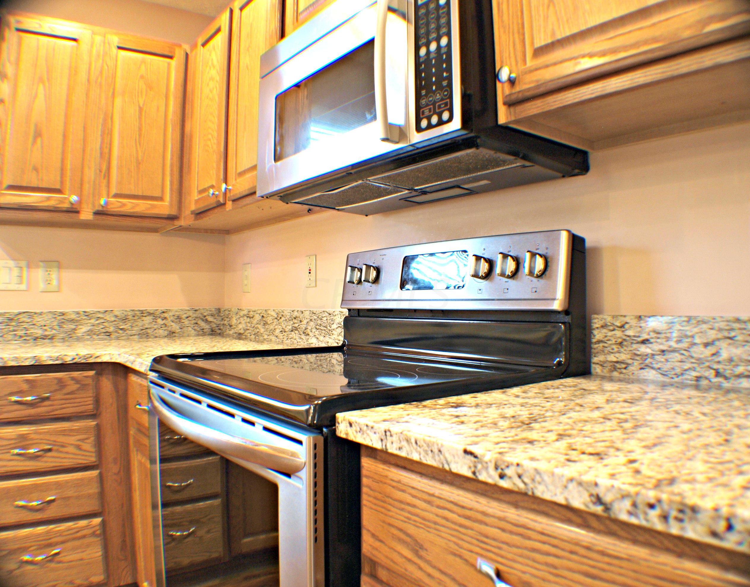 2964 Splitrock Road Columbus, OH 43221 - Photo 10 of 21 Gallery Image 10