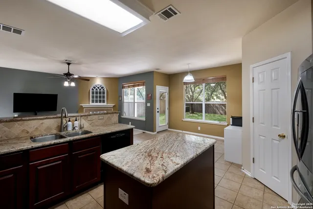 $350,000 | 17211 Eldon Rock, San Antonio, TX 78247