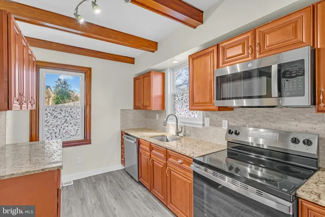 $448,000 | 580 Highway 206, Trenton, NJ 08610