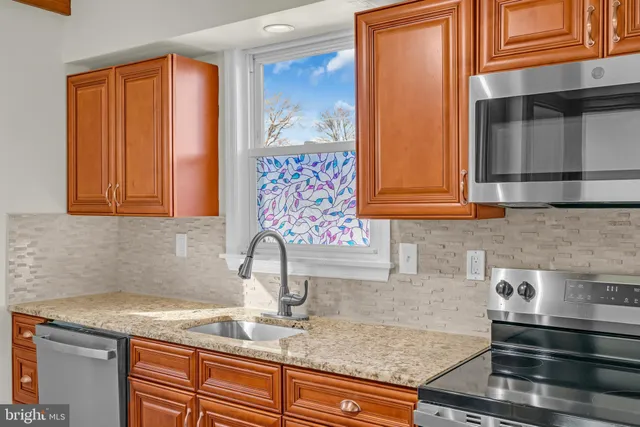 $448,000 | 580 Highway 206, Trenton, NJ 08610