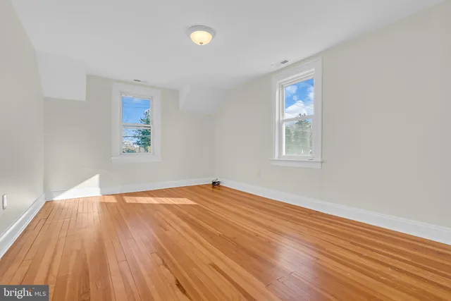 $448,000 | 580 Highway 206, Trenton, NJ 08610