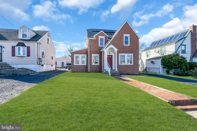 $448,000 | 580 Highway 206, Trenton, NJ 08610