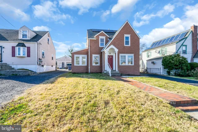 $448,000 | 580 Highway 206, Trenton, NJ 08610