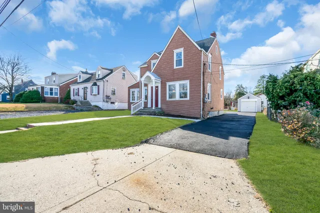 $448,000 | 580 Highway 206, Trenton, NJ 08610