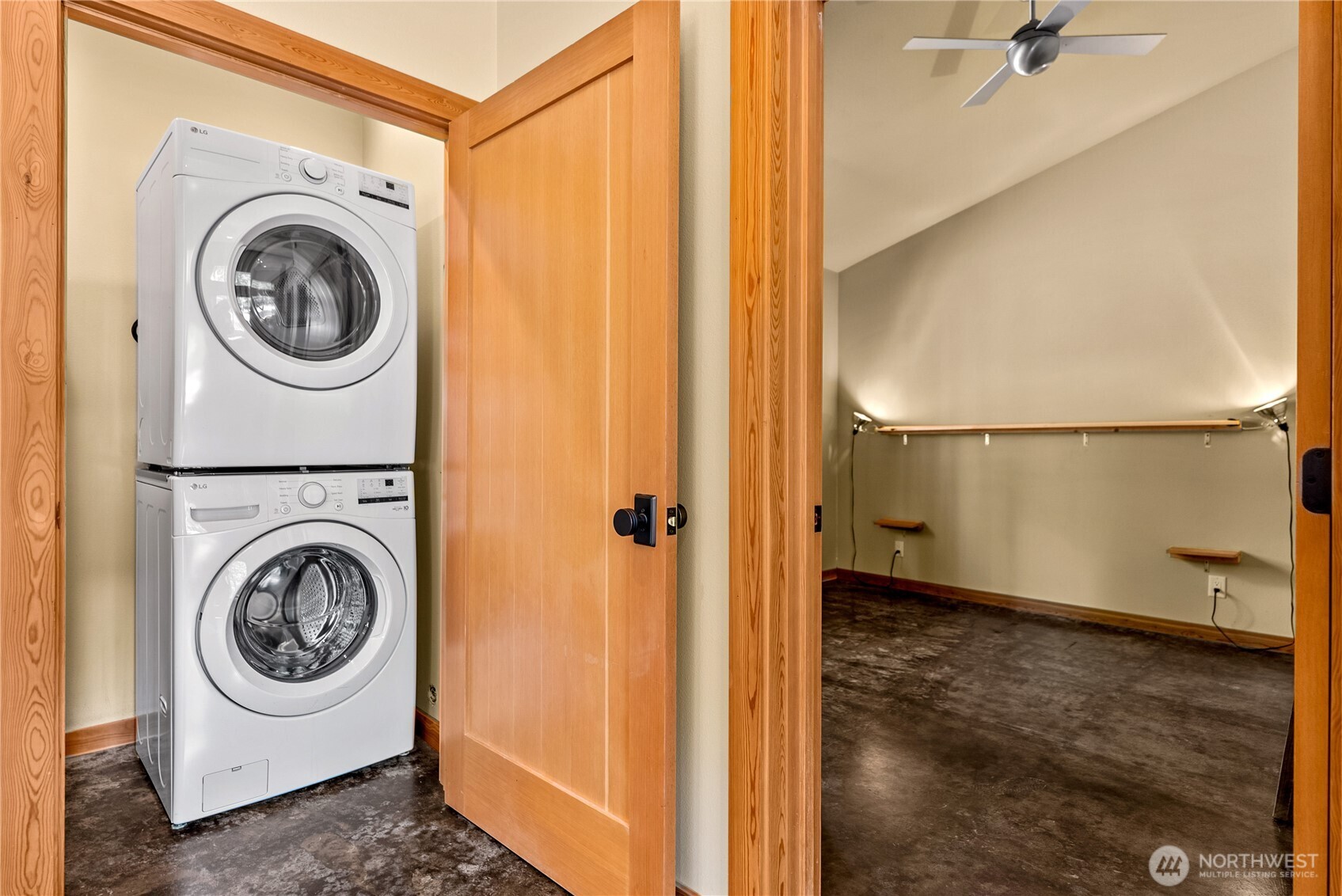 16 Littell Road Mazama, WA 98833 - Photo 21 of 40 a utility room with dryer and washer