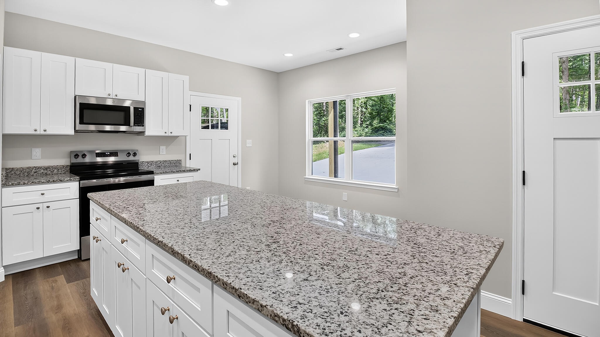 1407 Mountain View Road Benton, TN 37307 - Photo 6 of 23