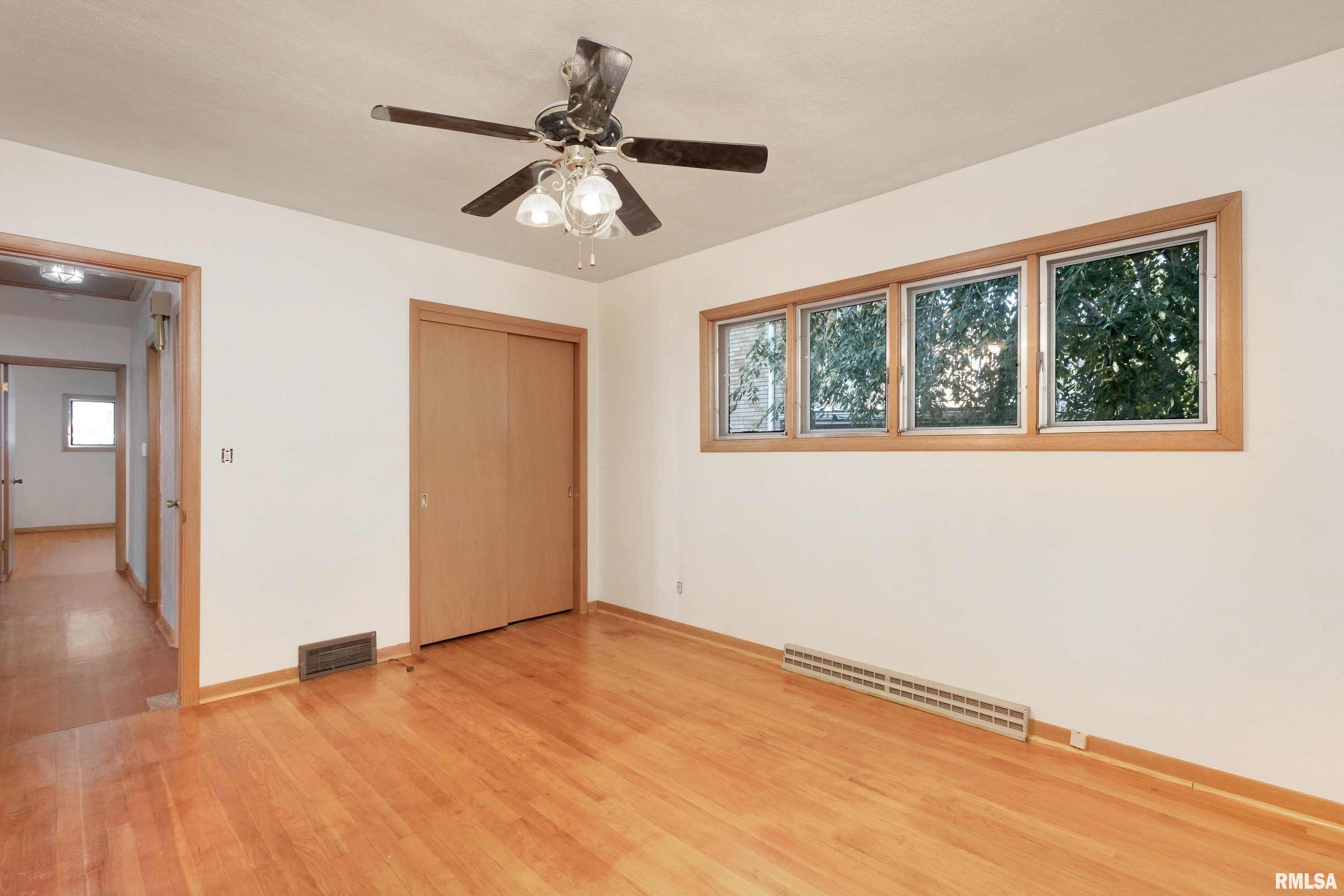 2002 7th Street Moline, IL 61265 - Photo 15 of 24 Gallery Image 15