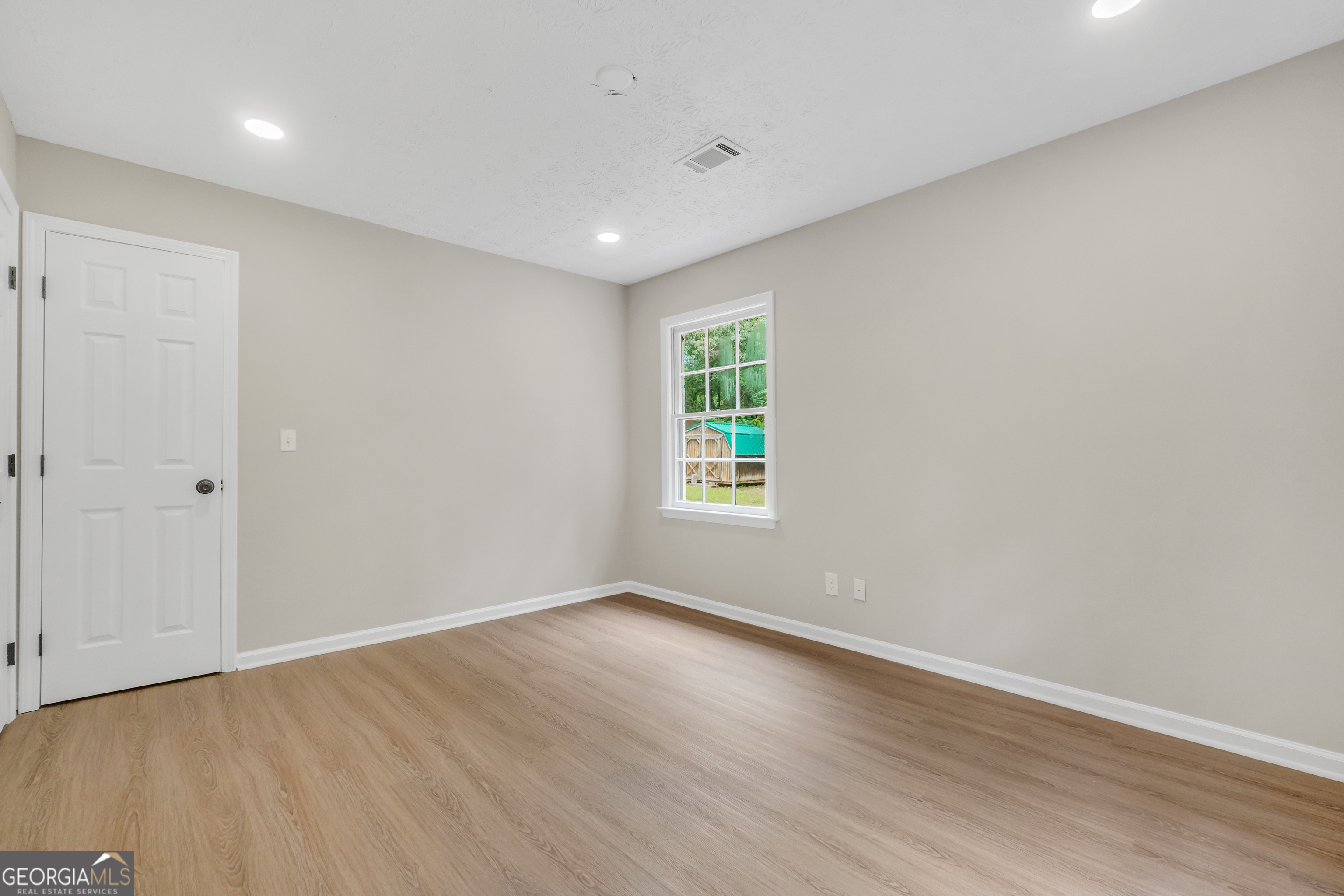 14908 Brown Bridge Road Covington, GA 30016 - Photo 30 of 37