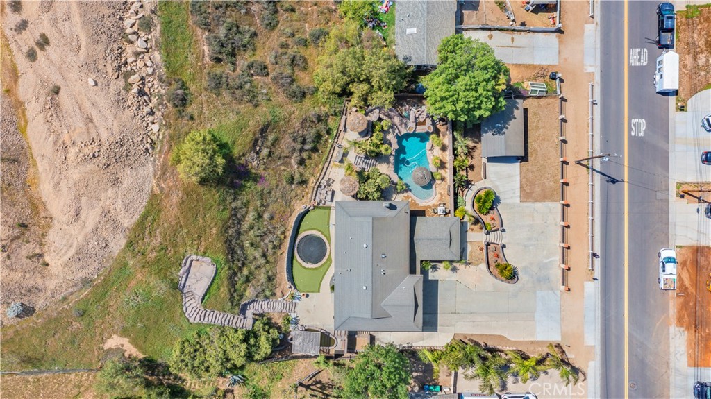 1080 First Street Norco, CA 92860 - Photo 6 of 36