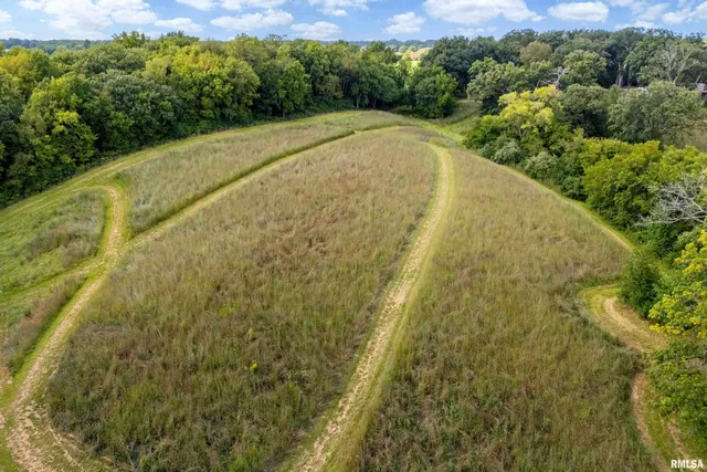 $3,450,000 | 5122 230th Street North, Port Byron, IL 61275