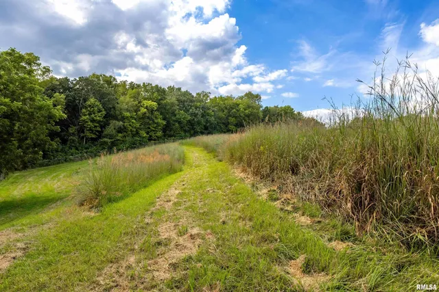 $3,450,000 | 5122 230th Street North, Port Byron, IL 61275