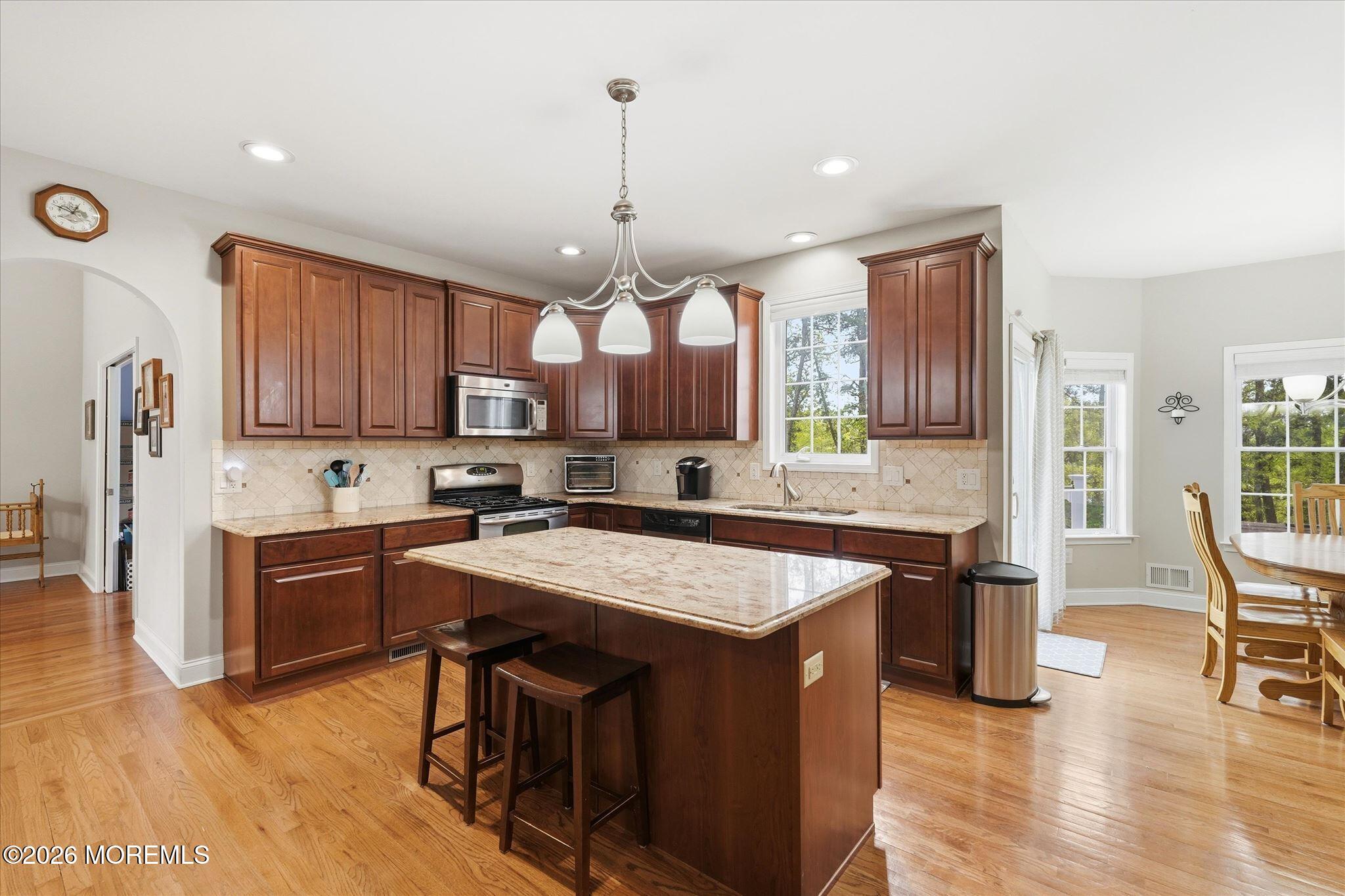 137 Mooring Road Manahawkin, NJ 08050 - Photo 12 of 50 35-137 Mooring35