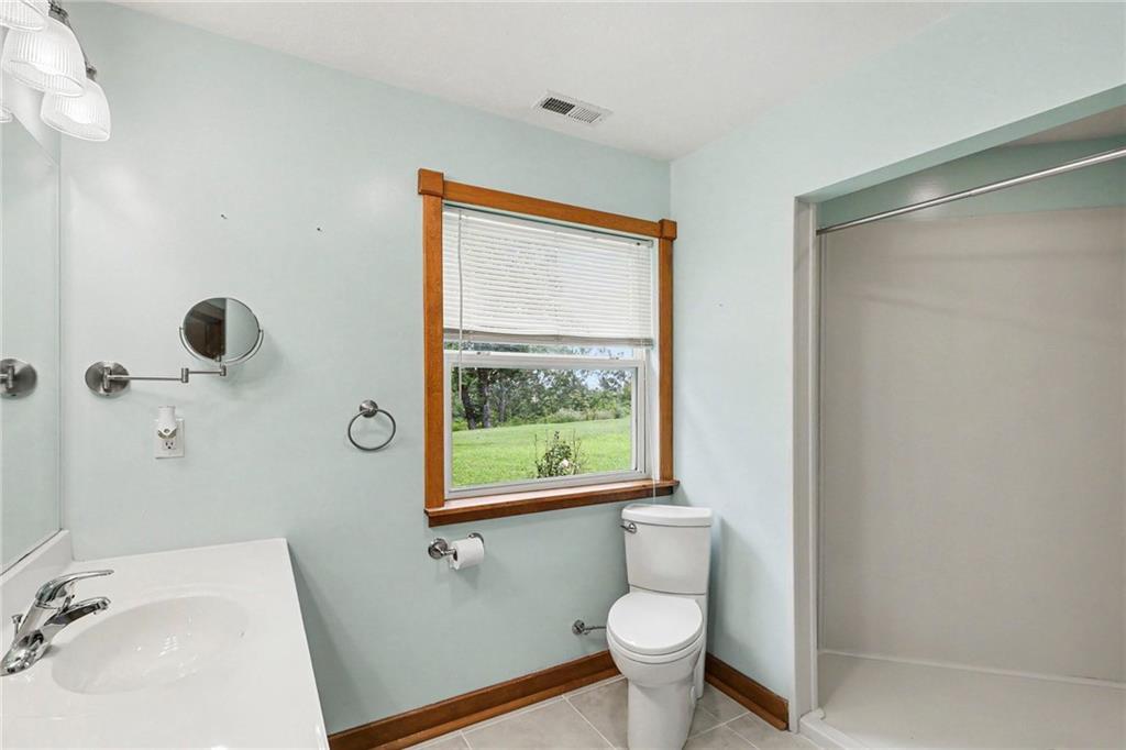 322 Riverfront Road Atchison, KS 66002 - Photo 18 of 43