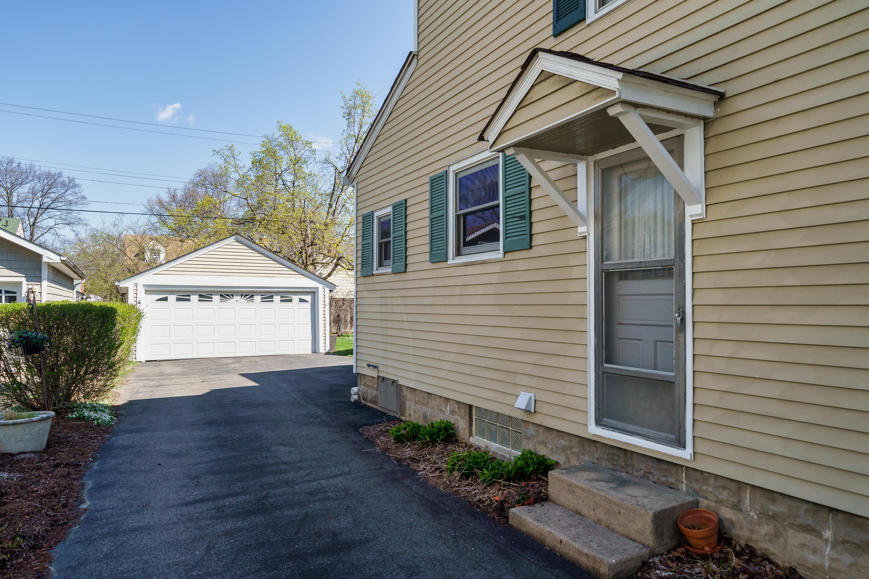 426 Arden Road Columbus, OH 43214 - Photo 8 of 13 Gallery Image 8