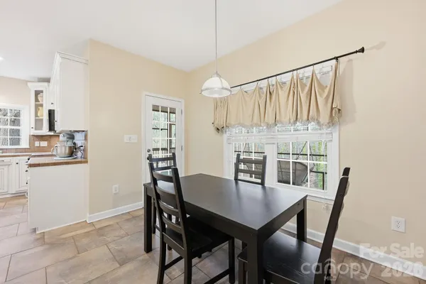 $849,000 | 3366 St James Church Road, Denver, NC 28037