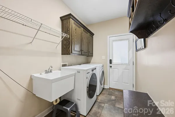 $849,000 | 3366 St James Church Road, Denver, NC 28037