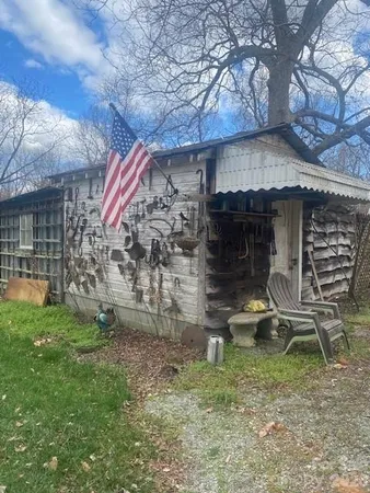 $849,000 | 3366 St James Church Road, Denver, NC 28037