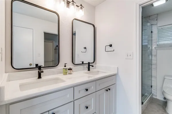 $2,500 | 8418 Towneship Lane, Dallas, TX 75243