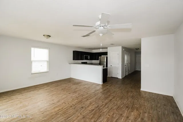 $1,735 | 570 Eiseman Way, Jacksonville, FL 32216