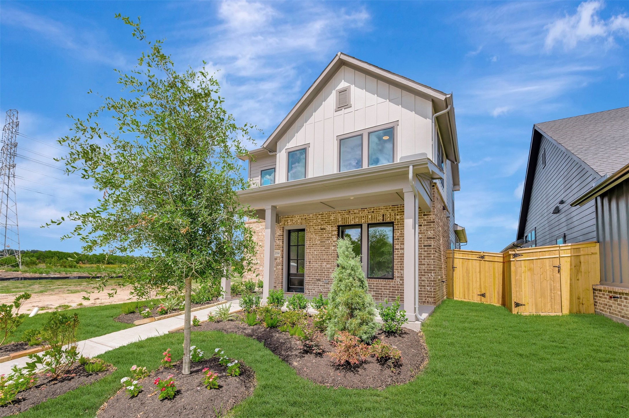 2730 Cottage Place Rosharon, TX 77583 - Photo 4 of 49 Welcome to The Benefield by David Weekley Homes. Move-In Ready Now!