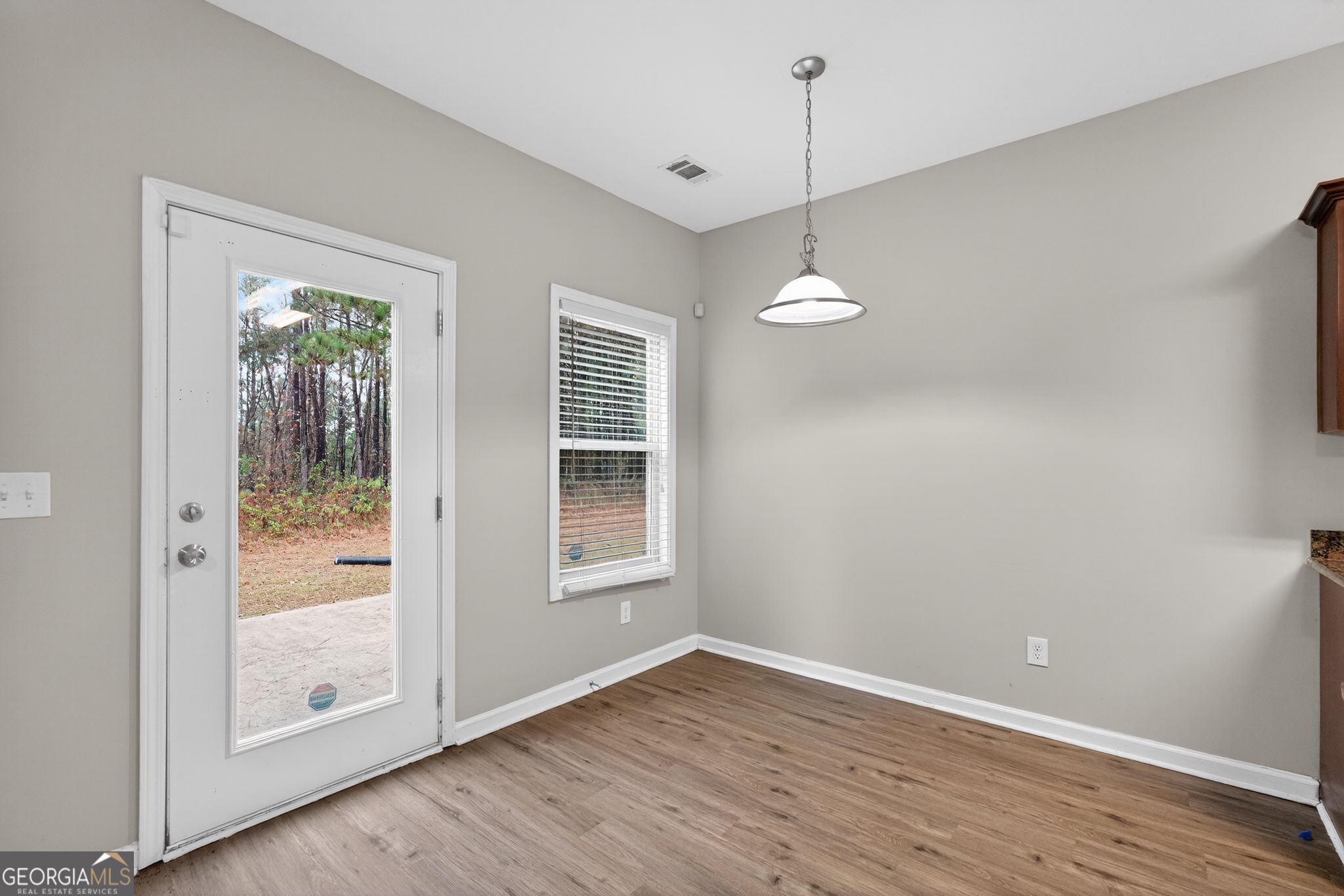 6373 Shadow Square Lithonia, GA 30058 - Photo 12 of 33