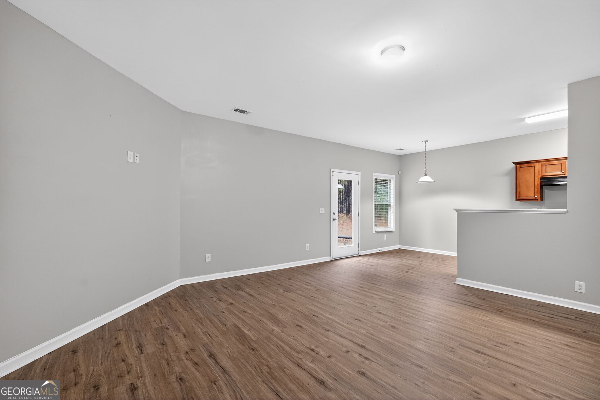 6373 Shadow Square Lithonia, GA 30058 - Photo 6 of 33