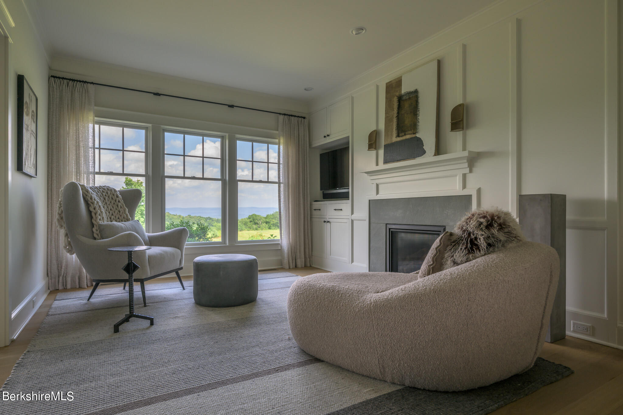 32 Oxbow Road Egremont, MA 01230 - Photo 22 of 61 1st Floor Primary