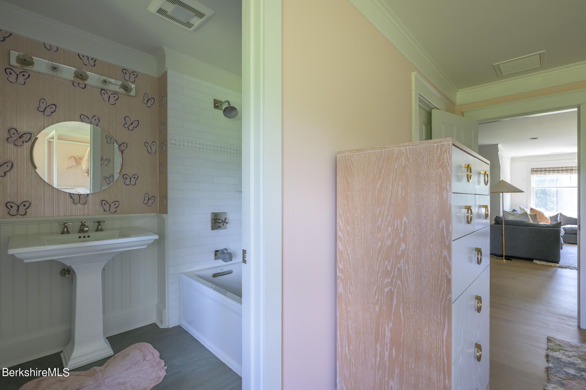 32 Oxbow Road Egremont, MA 01230 - Photo 33 of 61 3rd Bedroom's Bathroom