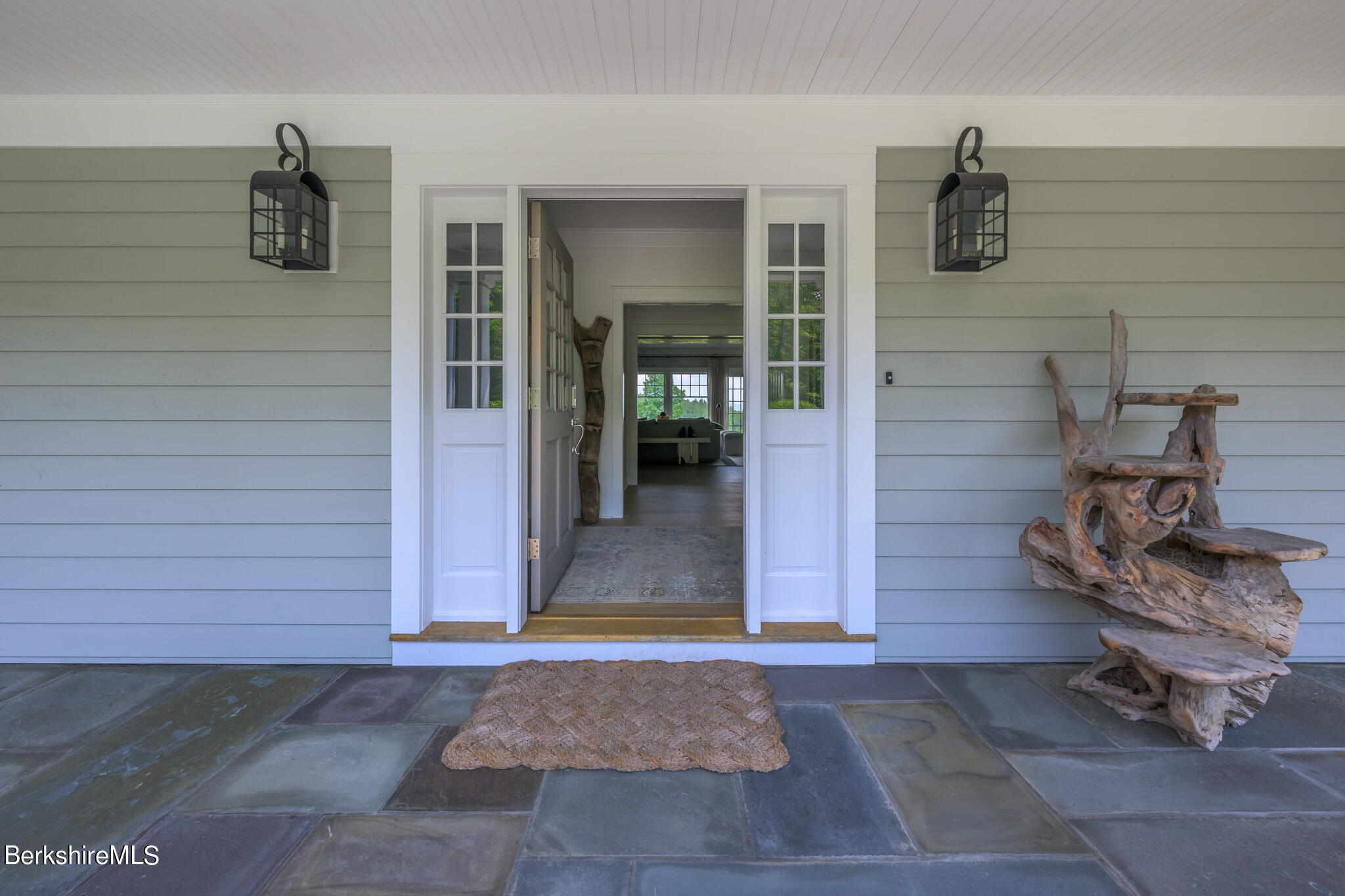 32 Oxbow Road Egremont, MA 01230 - Photo 4 of 61 Come on In!!