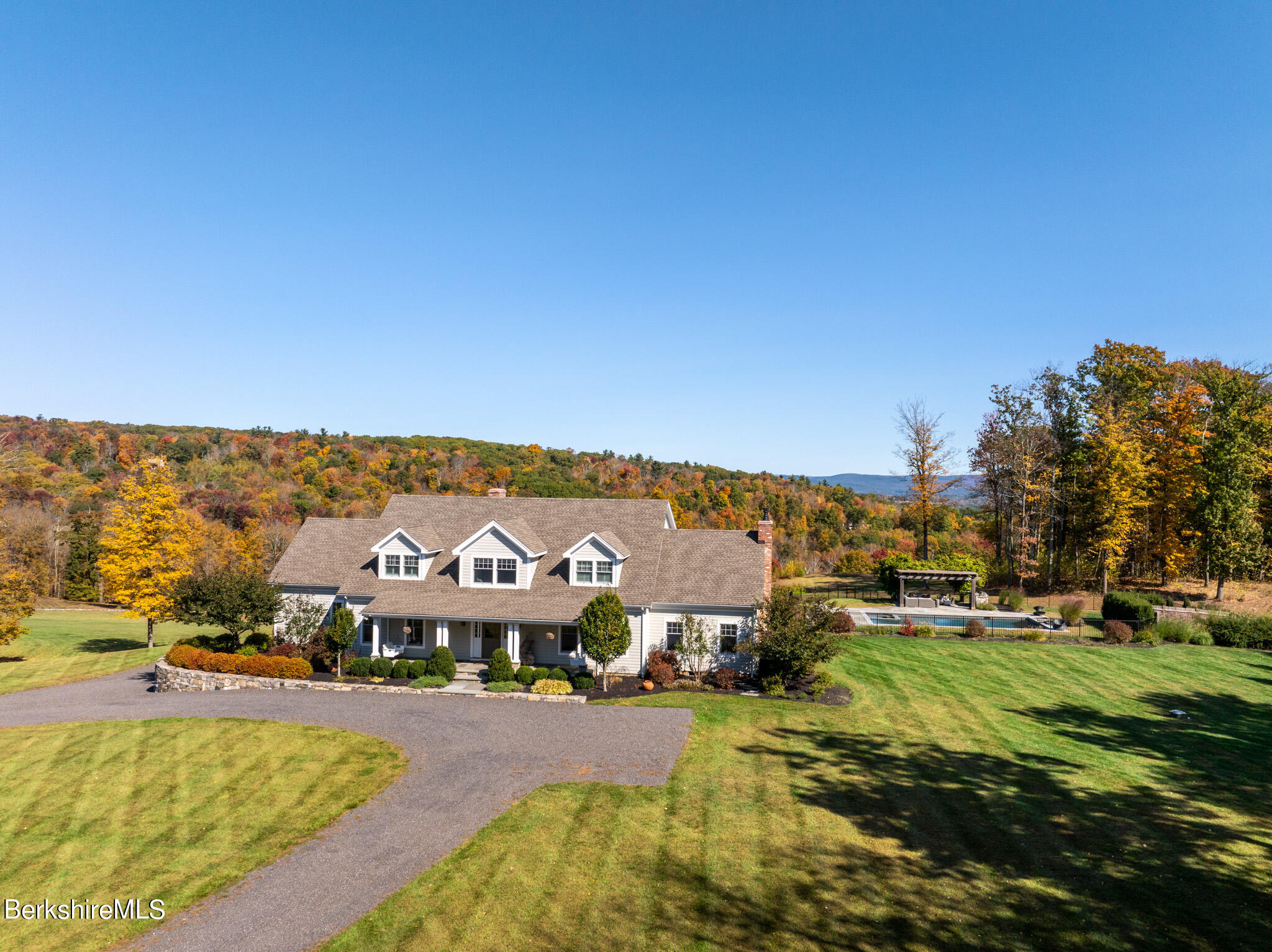 32 Oxbow Road Egremont, MA 01230 - Photo 55 of 61 32 Oxbow Rd Egremont MA 01230-24