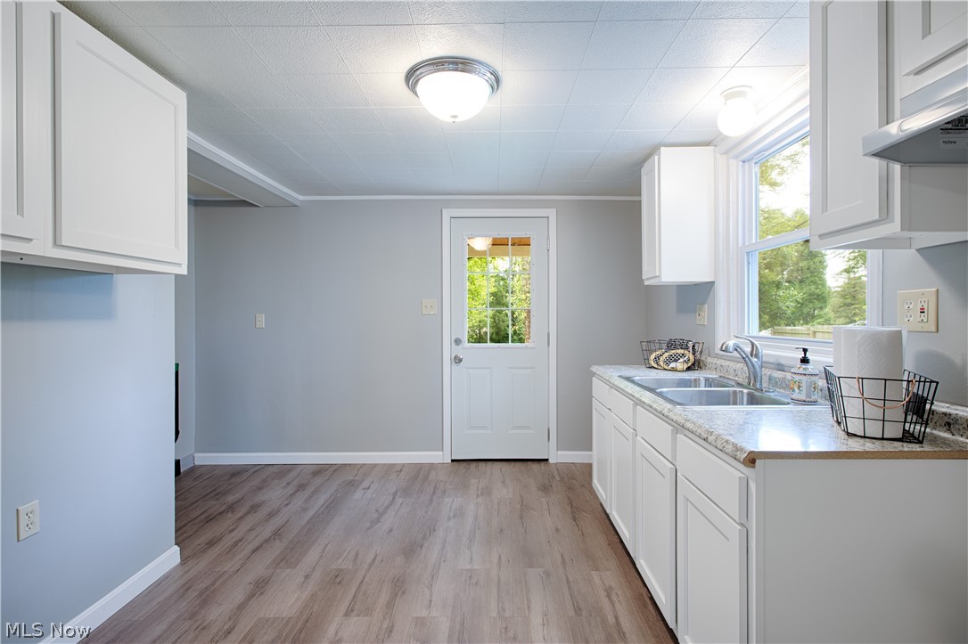 3785 South Cleveland Massillon Road Norton, OH 44203 - Photo 5 of 23
