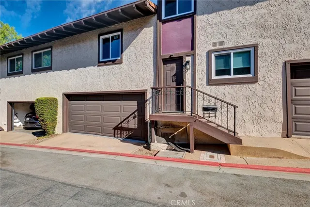 front view of house with a yard