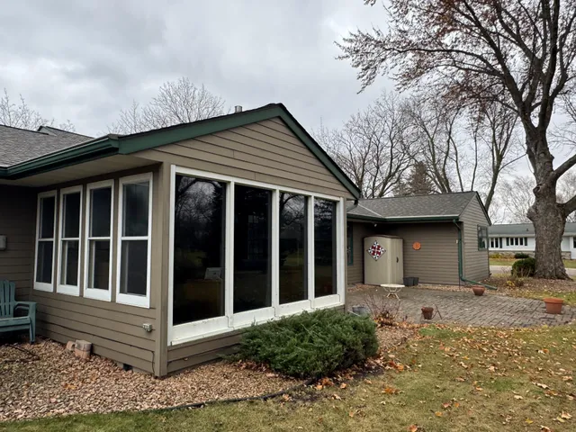 $299,900 | 508 South 4th Street, Olivia, MN 56277