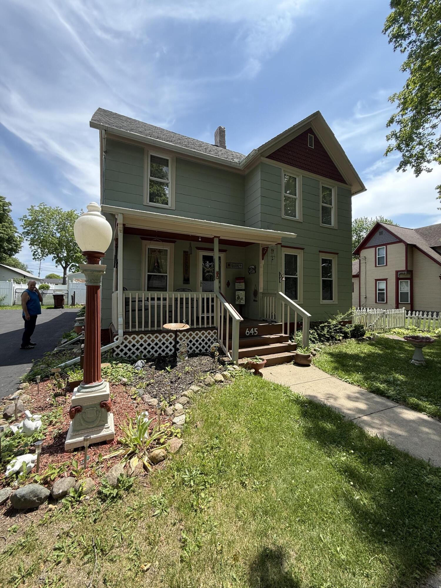 645 State Street Adrian, MI 49221 - Photo 1 of 30 IMG_5355