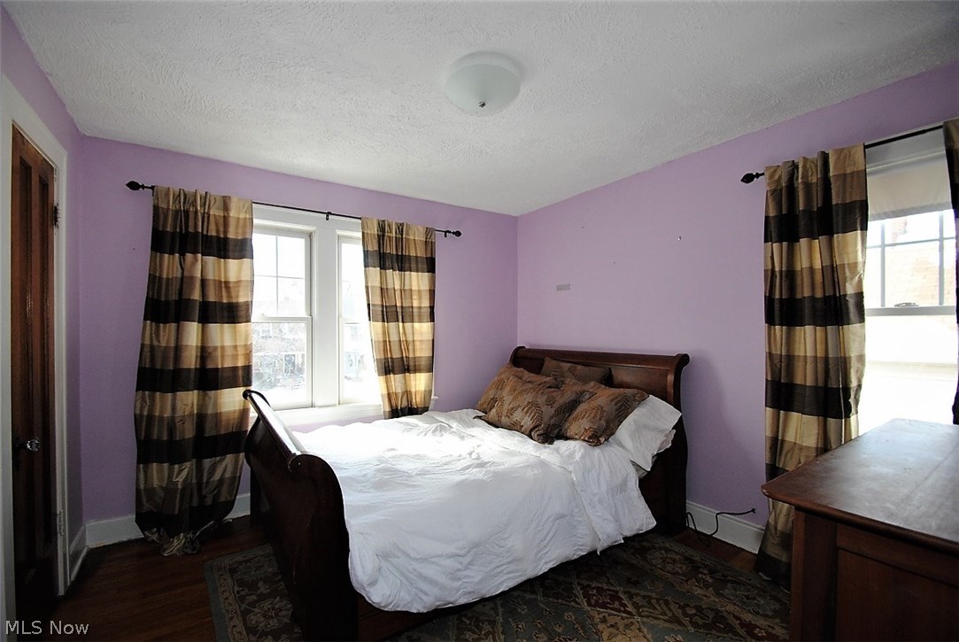 2401 Queenston Road Cleveland, OH 44118 - Photo 12 of 19 Second bedroom.