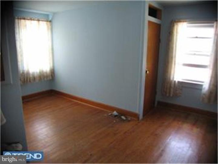 144 Deptford Road Glassboro, NJ 08028 - Photo 8 of 12