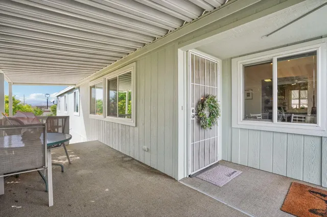 a livingroom with furniture